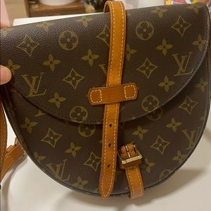Sling Lv bag